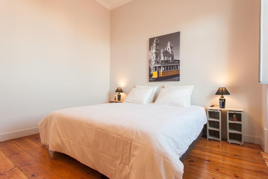Apartment Cozzy Homes At Bairro Alto Lisbon